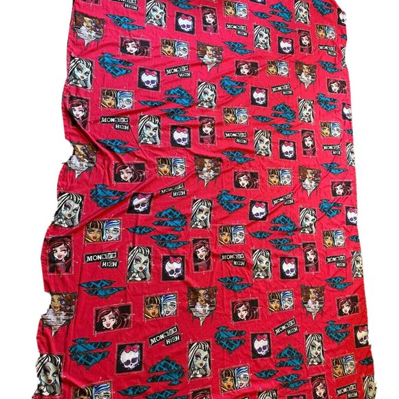 Pink MONSTER HIGH Twin Flat Bed Sheet - Pink With Assorted Colorful Graphics - Picture 5 of 9